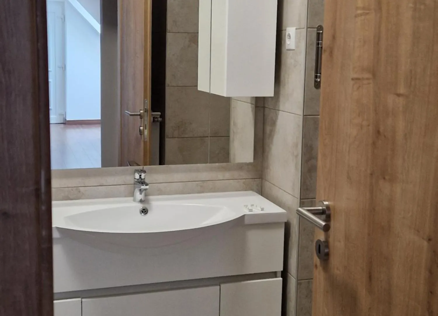 One Luxury Grand Suite Eğri 0*,  Macaristan