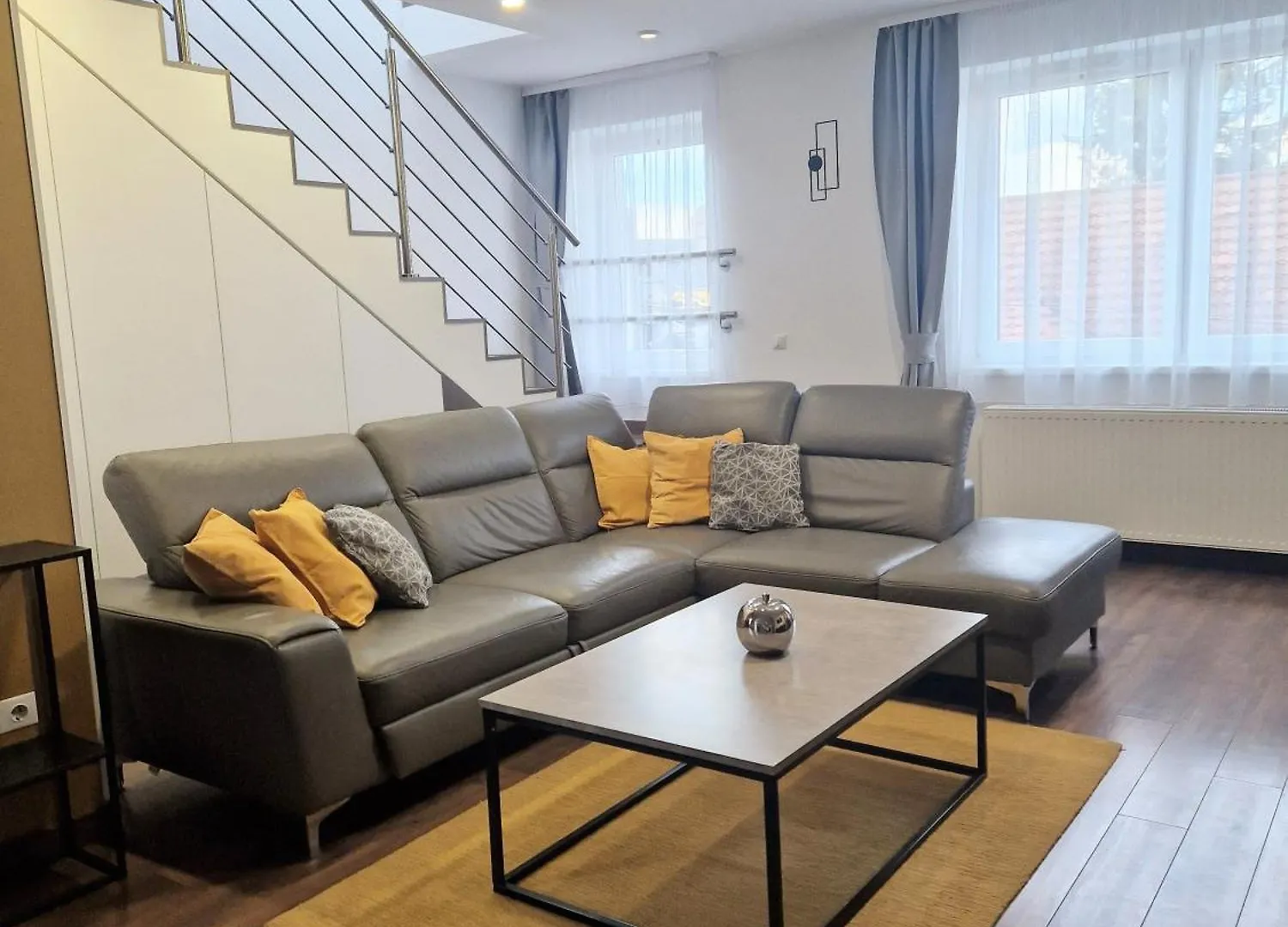 One Luxury Grand Suite Eğri 0*,