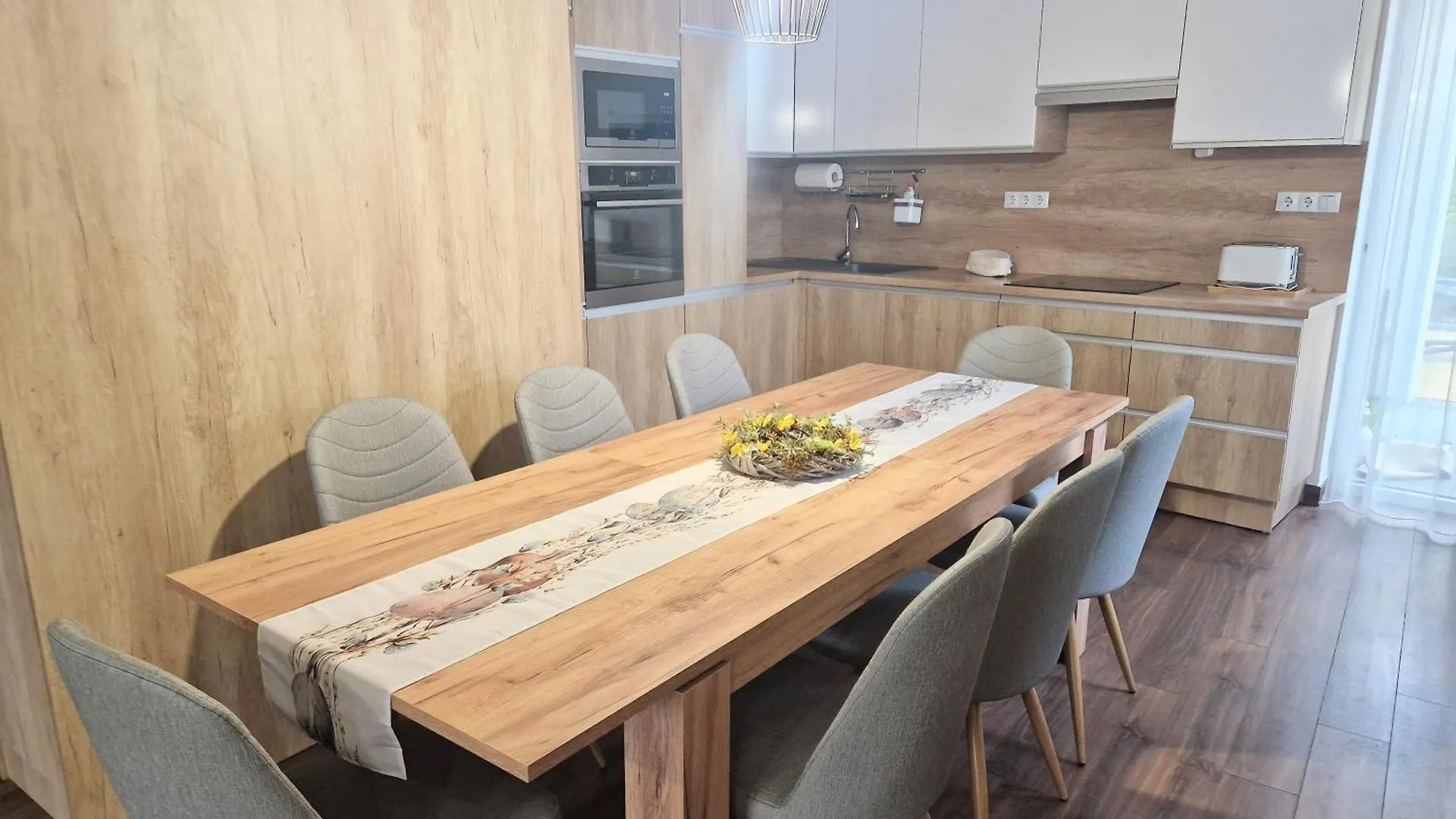 One Luxury Grand Suite Eğri 0*,  Macaristan